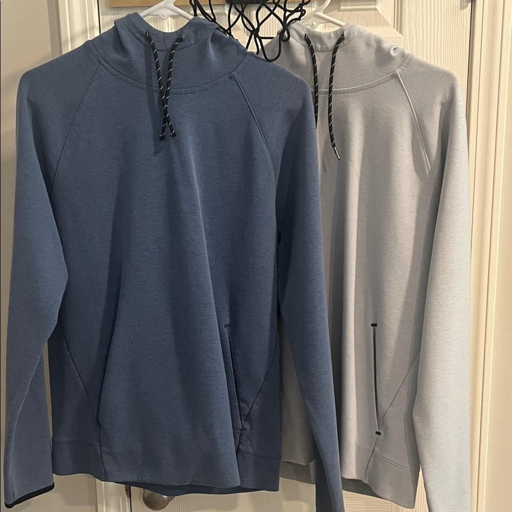 Old Navy Actice Blue & Gray Hooded sweatshirt size M